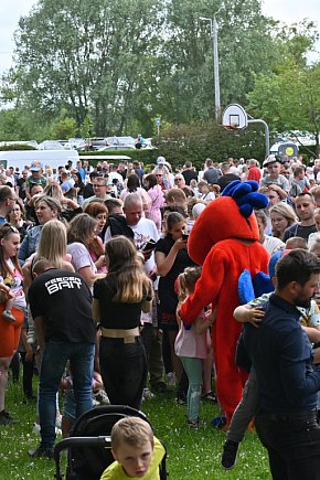 Festyn z okazji Dnia Dziecka w Parku Solidarności-29845