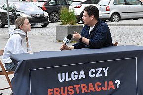 TVN24 i powyborcza sonda w Kartuzach-29851