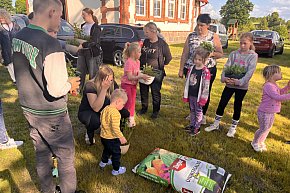 Piotrowo. Warsztaty Ziołowe Skrzynki-29884