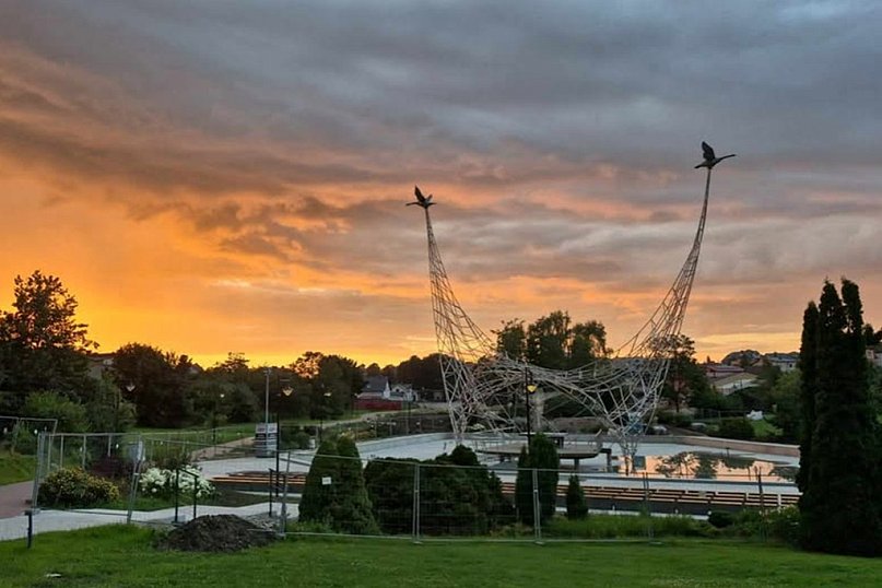 Zjawiskowe niebo przed ulewą