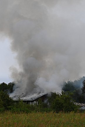 Pożar zabudowań w Garczu-30084