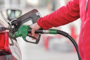 Ceny paliw. Kierowcy nie odczują zmian, eksperci mówią o "napiętej sytuacji"-54150