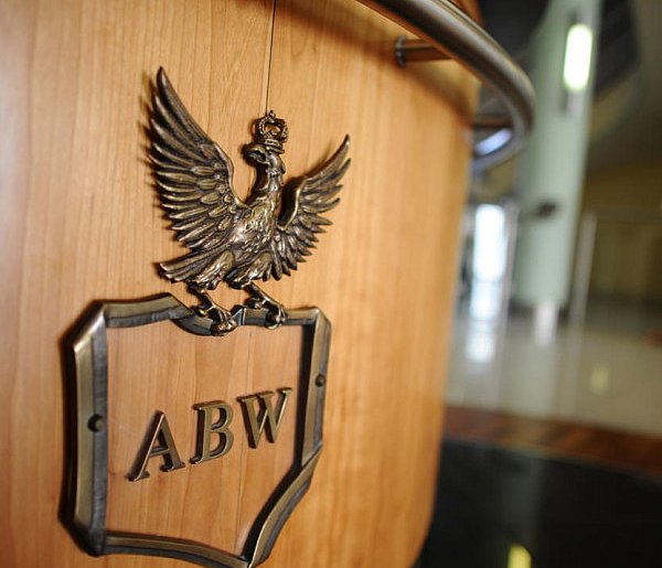 Sędzia związany z rządem PiS ucieka na Białoruś. Sprawę bada ABW-54629