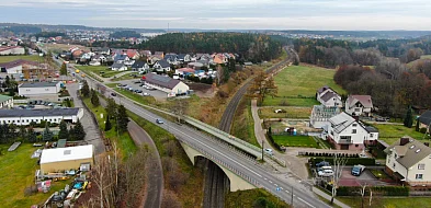 Ruszyły prace przy remoncie linii kolejowych w gm. Żukowo i Somonino-60974