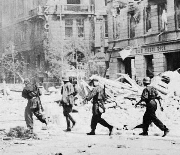 80 lat temu zakończyła się II wojna światowa-66958