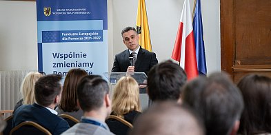 Region. Do wzięcia duże pieniądze na inwestycje w OZE-67547