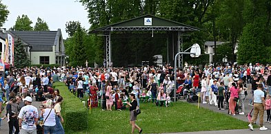 Tłumy na festynie z okazji Dnia Dziecka w Parku Solidarności w Kartuzach-67858