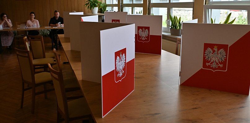 Do godz. 17.00 najwyższa frekwencja w gminach Przodkowo i Stężyca - 67861
