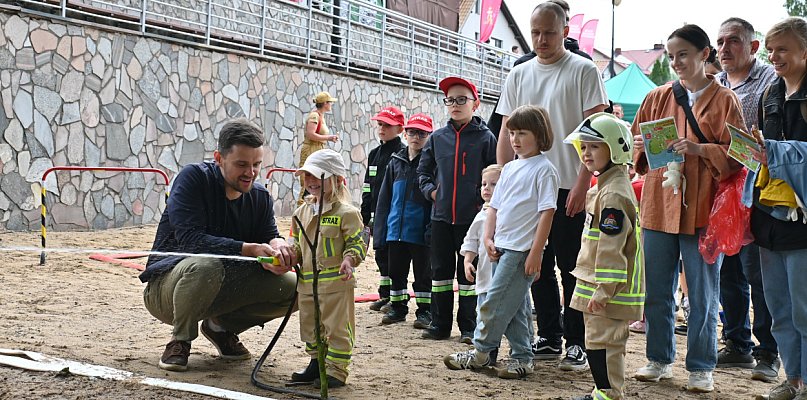 Dzień Małego Strażaka w Ostrzycach cieszył się dużym zainteresowaniem - 68131