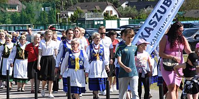 Pierwsze Dni Mieszkańców Gminy Stężyca. Zaczęło się od barwnej parady-68381