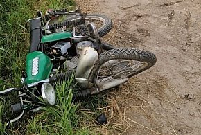Tuchlino. 14-latek na motocyklu doprowadził do kolizji-68479