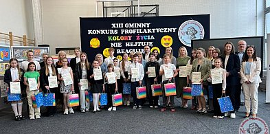 Uczniowie z gm. Kartuzy w pracach plastycznych pokazali szkodliwość hejtu-68550