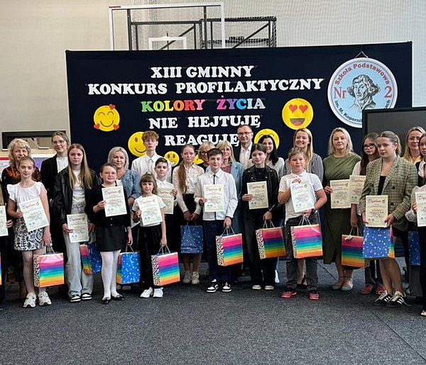 Uczniowie z gm. Kartuzy w pracach plastycznych pokazali szkodliwość hejtu-68550
