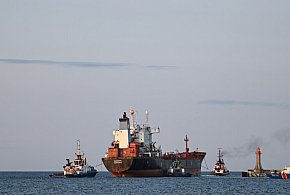 Statek bez załogi. Po 8 latach Khatanga opuszcza port w Gdyni-68587