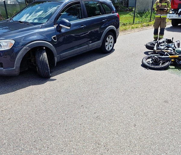 Szarłata. Kolizja z udziałem motocyklisty. Sprawca został ukarany-68595