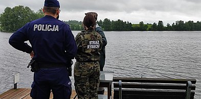 Wędkarze pod kontrolą Straży Rybackiej i policji-68844