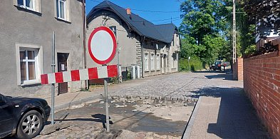 Kartuzy. Trwa remont ul. Klasztornej. Są utrudnienia w ruchu-69044