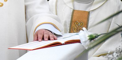 Zdegradowany proboszcz trafi do Sierakowic. Kuria milczy o przyczynach-69076