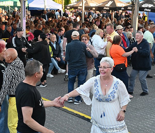 Ostrzyce. Gala Zespołów Weselnych - biesiada do późna i mnóstwo uczestników-69104