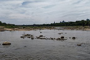 Skutki zmian klimatu widać na każdym kroku. Poziom wody w rzekach coraz niższy-69128