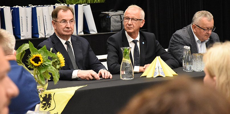 Sejmowa komisja z wizytą na Kaszubach. Tematem były kluczowe inwestycje - 69523