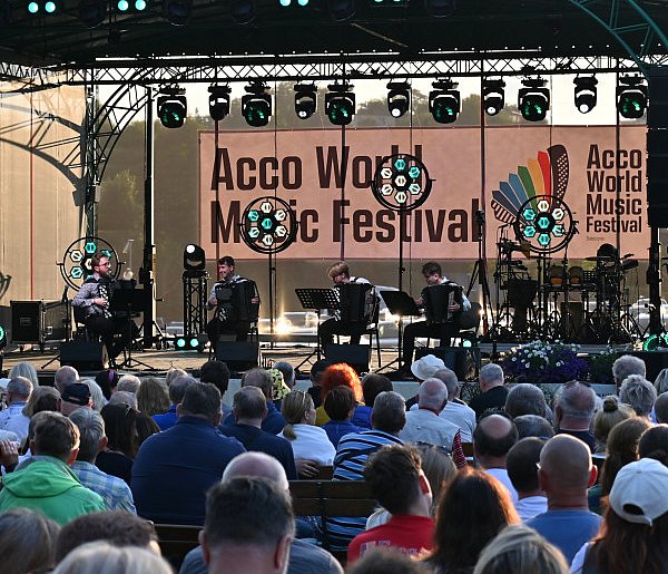 Sulęczyno. Wspaniałe koncerty na finał Acco World Music Festivalu-69621