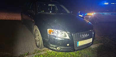 Kartuzy. Kierowca audi zachowywał się nerwowo. Stracił prawo jazdy-70181