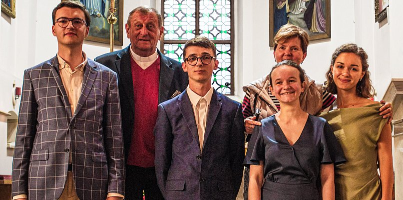 Festiwal Kaszëbsczi Òrganë. Kaszubskie świątynie wypełnione muzyką - 70196