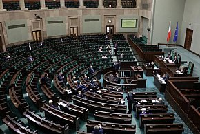 Dwukadencyjność wójtów i burmistrzów powinna pozostać? -70400
