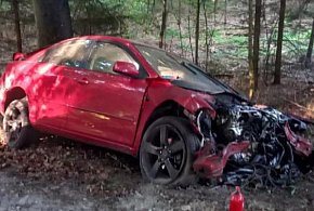 Wjechała do przydrożnego rowu, bo nie chciała uderzyć w dzikie zwierzę-70667