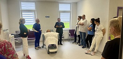 Dzierżążno. Szpital testuje innowacyjne fotele terapeutyczne dla seniorów-70662