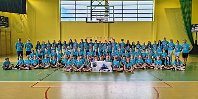 Koszykarki UKS BAT i piłkarze Cartusii przygotowują się do nowego sezonu-70813