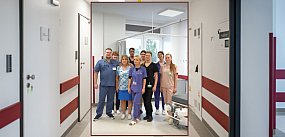 Pracownicy szpitala prezentują odnowiony SOR