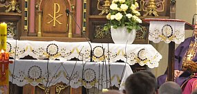 Kaszubi pozostają bardzo religijni i związani z kościoł