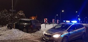 Żukowo. 19-latek zatrzymał samochód na środku ronda