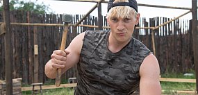 Łukasz Januszczak z Kartuz w "Farmie" Polsatu