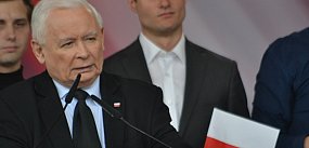 Kaczyński rozpowszechnia fake newsy? Jest wniosek o kar