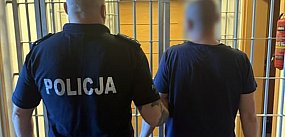 Kartuzy. Pijany przyjechał z paczką do... komendy polic