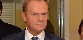 Tusk: to cynizm lub głupota nazywać interwencję straży