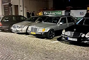 Kartuzy. Nocne spotkanie miłośników mercedesów-71491