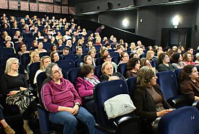 Kartuzy. Jak chronić dziecko przed przemocą seksualną? Debata nauczycieli-72852