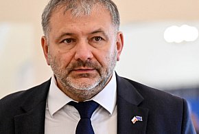 Afera z działką pod CPK, w tle ludzie z PiS. Żurek: sprawdzimy to do spodu-73115