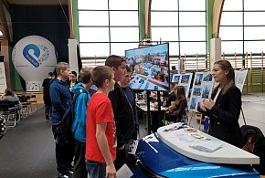 Przodkowo. Targi Pracy i Nauki: inwestycja w przyszłość młodych mieszkańców-73349