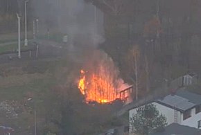 Kartuzy. Pożar pustostanu. Budynek spłonął niemal doszczętnie-73424