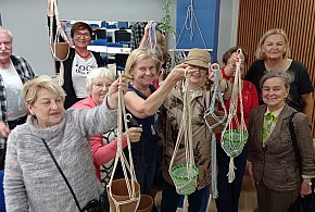 Od akwareli po poloneza. Seniorzy odkrywają pasje i nagrywają podcasty-73520