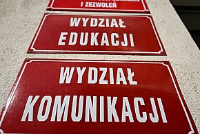 Będą nowe stawki za wydanie profesjonalnych tablic rejestracyjnych-73558