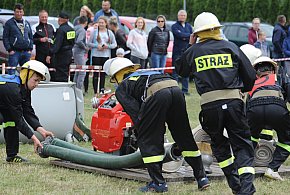Nowe zniżki dla strażaków. W grę wchodzi tańsze paliwo, kolej...-74531