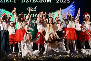 Kartuzy. Koncert, który niesie dobro. SP nr 2 po raz kolejny pomaga-74766