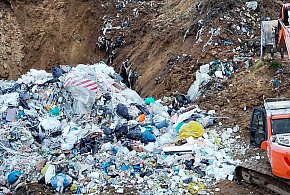 Nocami zakopywali tony odpadów m.in. na terenie pow. kościerskiego-74821