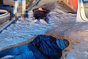 Policyjna zasadzka na włamywaczy grasujących w Chwaszczynie-76045